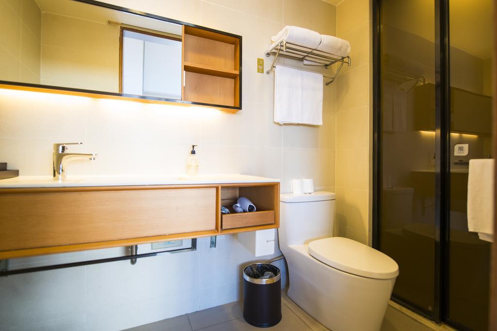 Ji Hotel Shanghai Hongqiao Zhongshan West Road Esterno foto
