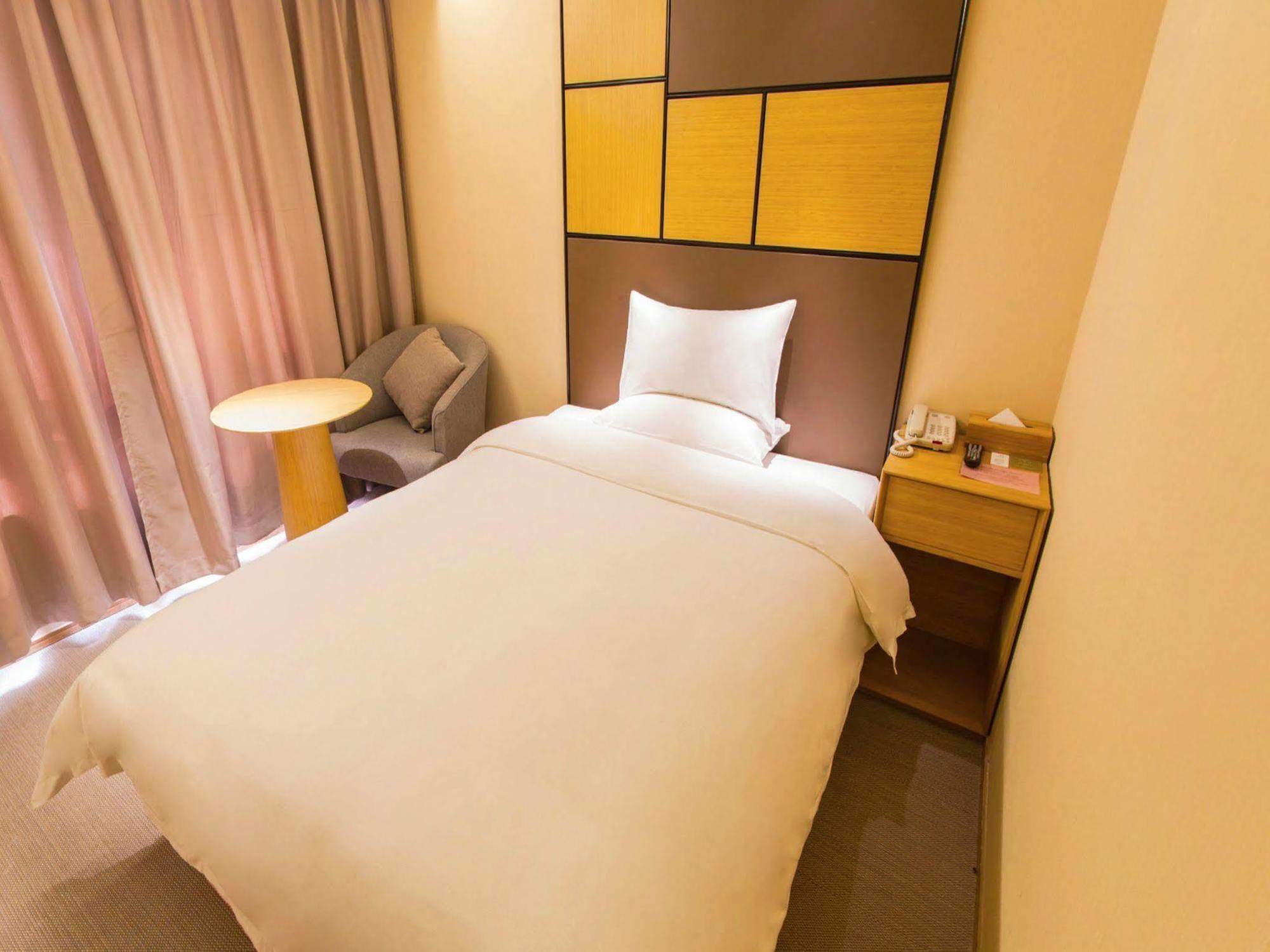 Ji Hotel Shanghai Hongqiao Zhongshan West Road Esterno foto